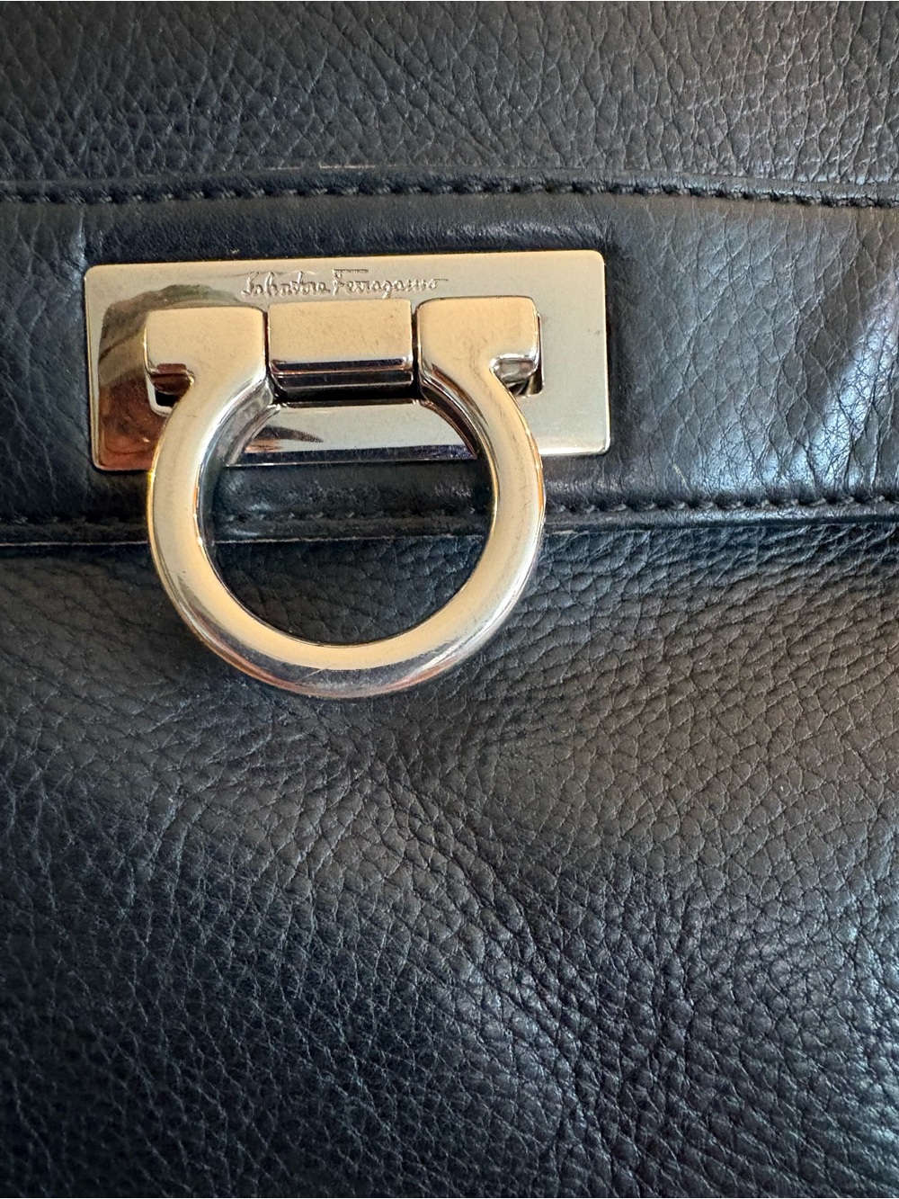 Salvatore Ferragamo Black Pebble Leather Sofia Shoulder Handbag Made In Italy - Picture 3 of 14